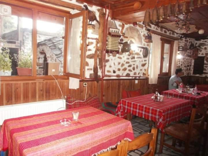 Хотел Механа Воденицата Zlatkov Chiflik Exterior foto